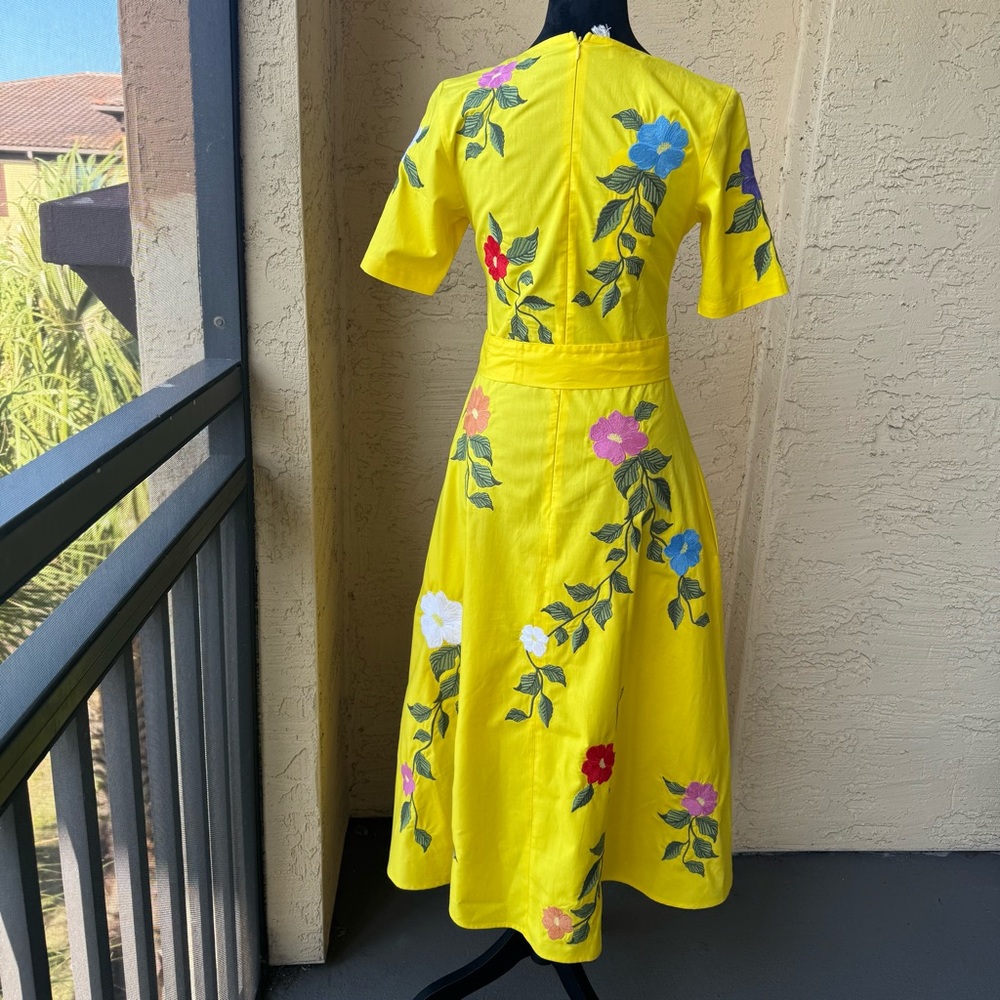 Fanm Mon Gloriosa Dress Sz XS Yellow Floral Embroidered Short Sleeve A-Line NWT - Picture 2 of 13